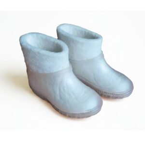 Vaikiški veltiniai aulinukai iš baltos natūralios vilnos, rankų darbo